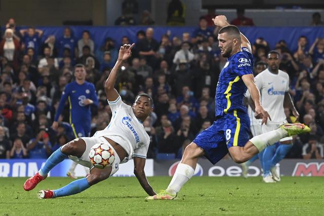 广东宏远完成大换血！朱芳雨离队，老队长回归，目标前四